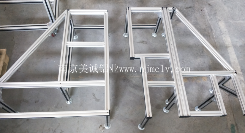 你知道氧化后的工業鋁型材框架優點嗎？02